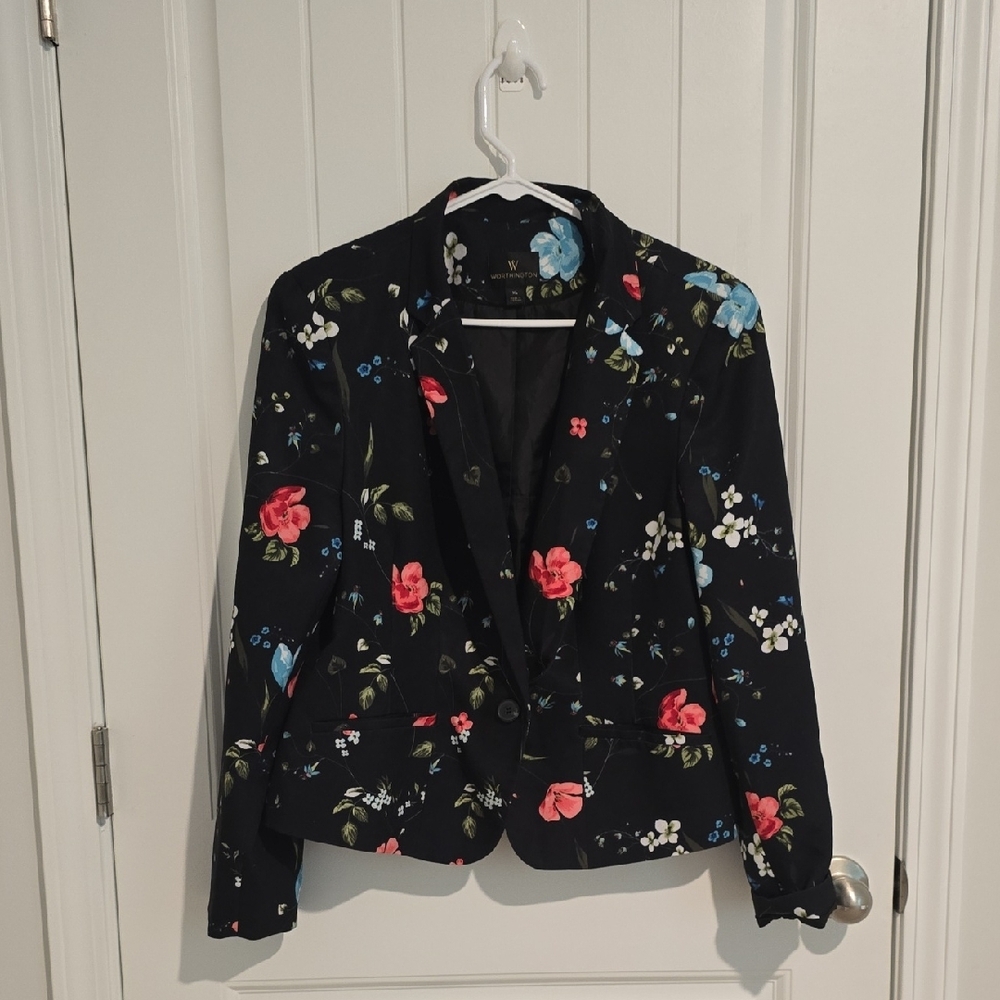 Worthington Floral Black and Red Blazer